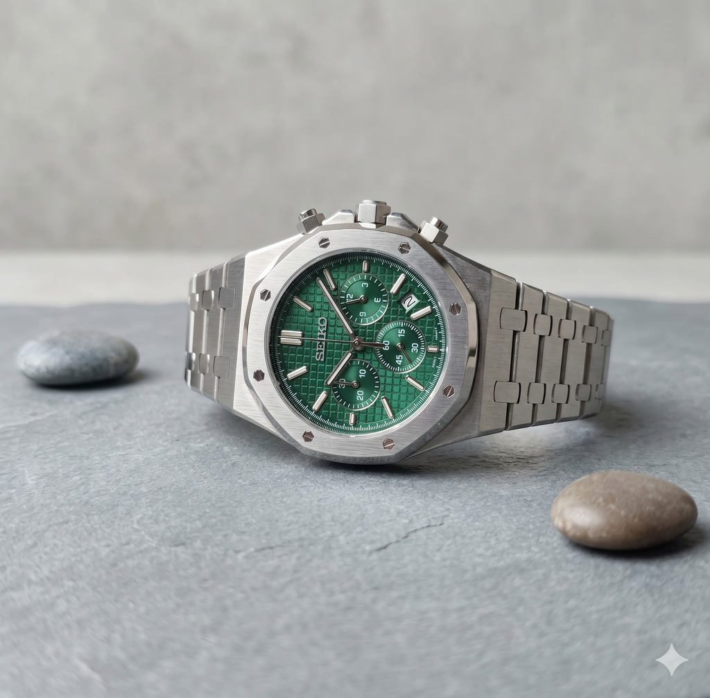 Royal Seikoak | Green Chronograph
