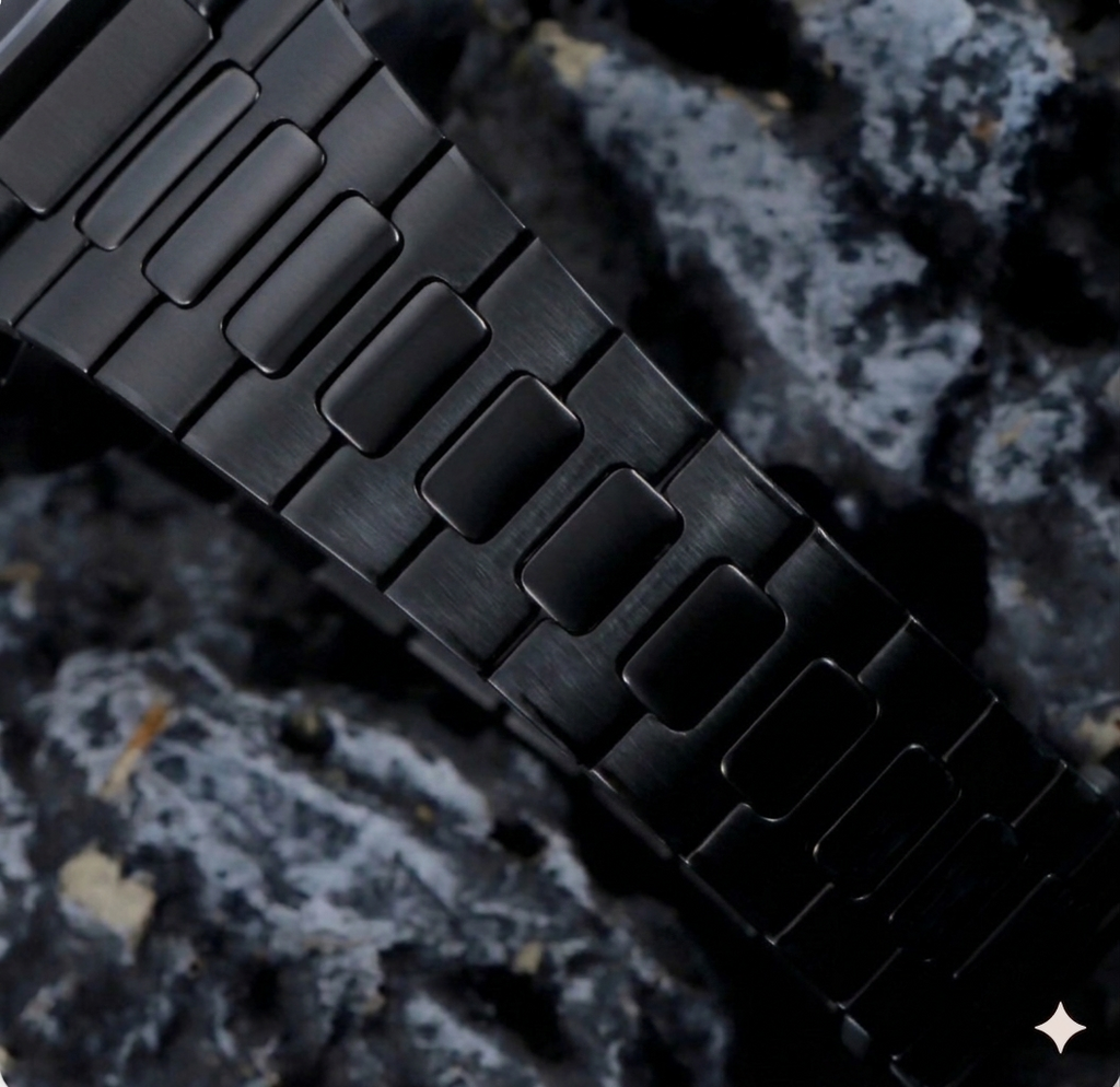 Nautiko | Arabic Triple Black