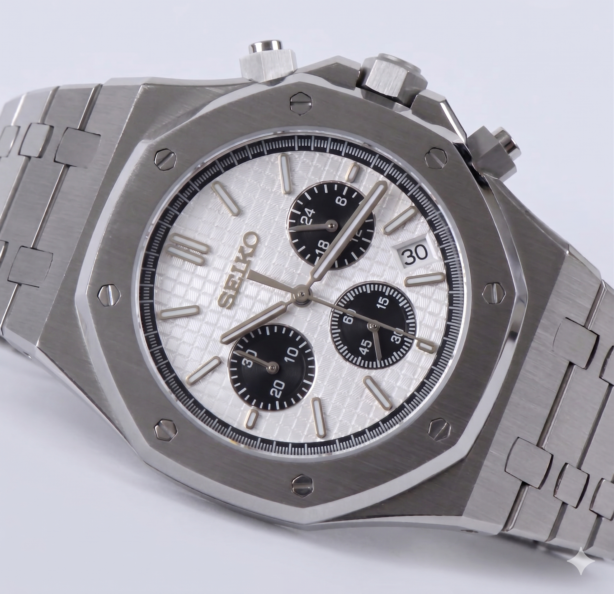 Royal Seikoak | Panda Chronograph