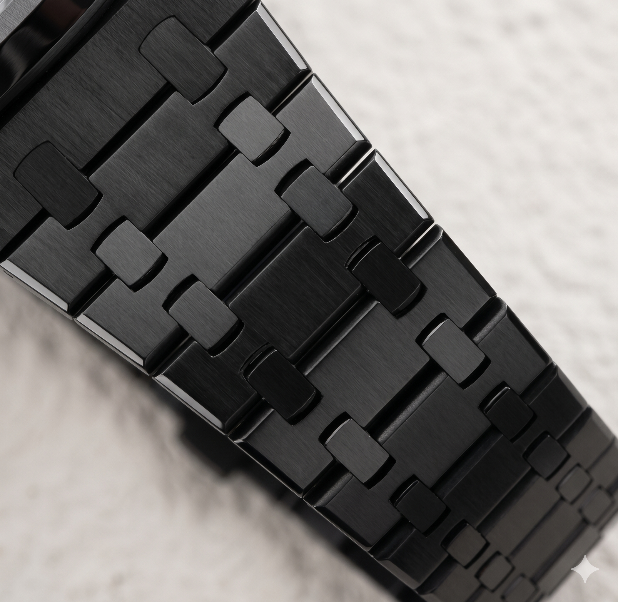 Royal Seikoak | Black Skeleton