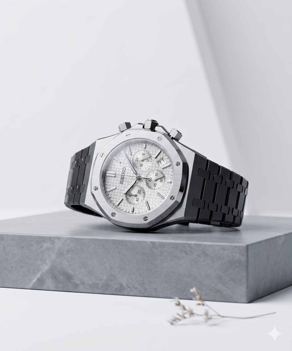 Royal Seikoak | White Chronograph